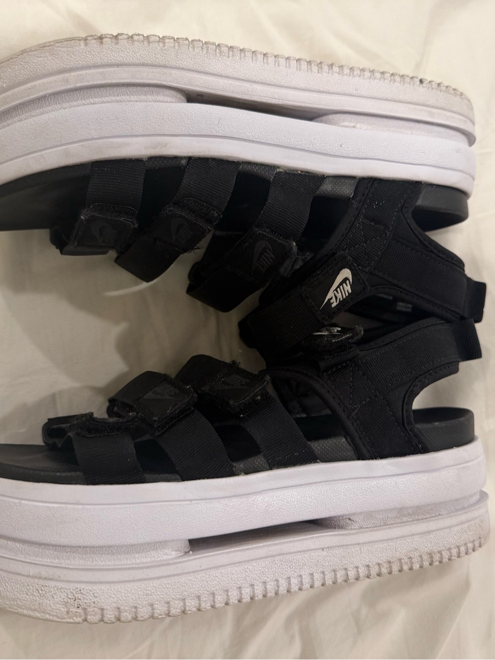 Nike Black Platform Strappy Sandals for Women- Size 8 - Picture 3 of 5